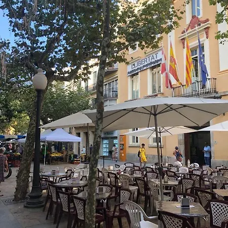2 Bedroom Large Modern Apartment In Blanes Old Town 50M From The Beach! Exterior photo