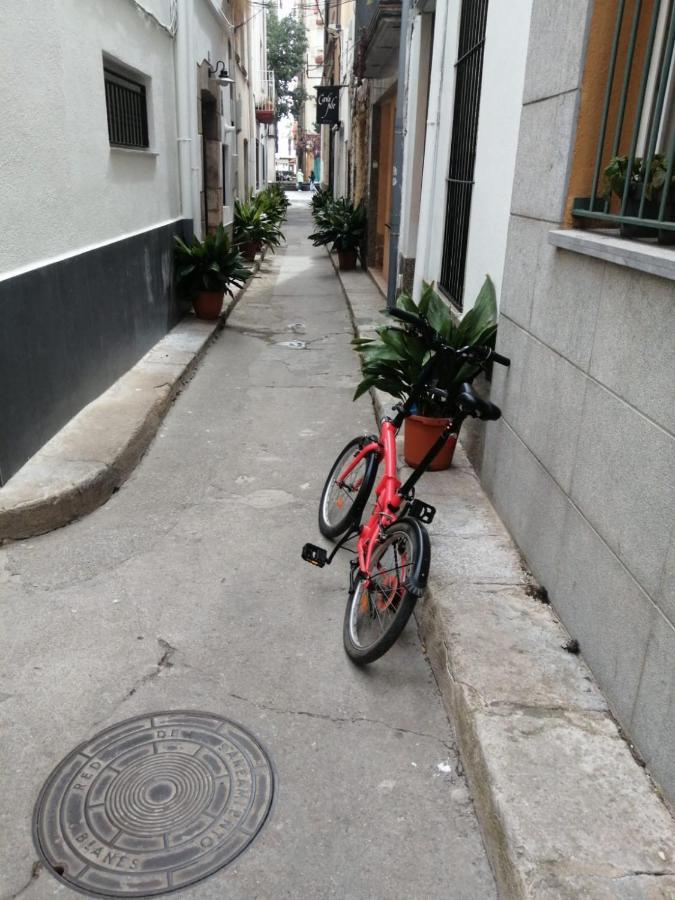 2 Bedroom Large Modern In Old Town 50m From The Beach! Apartment *